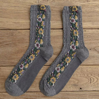 Women'S Socks Pure Cotton Flower Embroidery Medium Tube Socks Retro 2024 Trend Ethnic Style Spring Summer