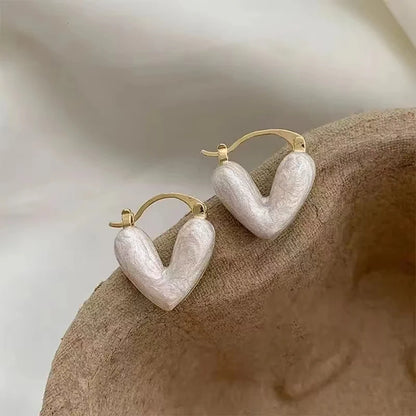 🤍 Korean Sweet Minimalist Heart Drop Earrings