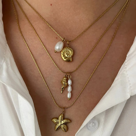 The Starfish & Shell Pendant Necklace – Trendy Stainless Steel Beach Jewelry