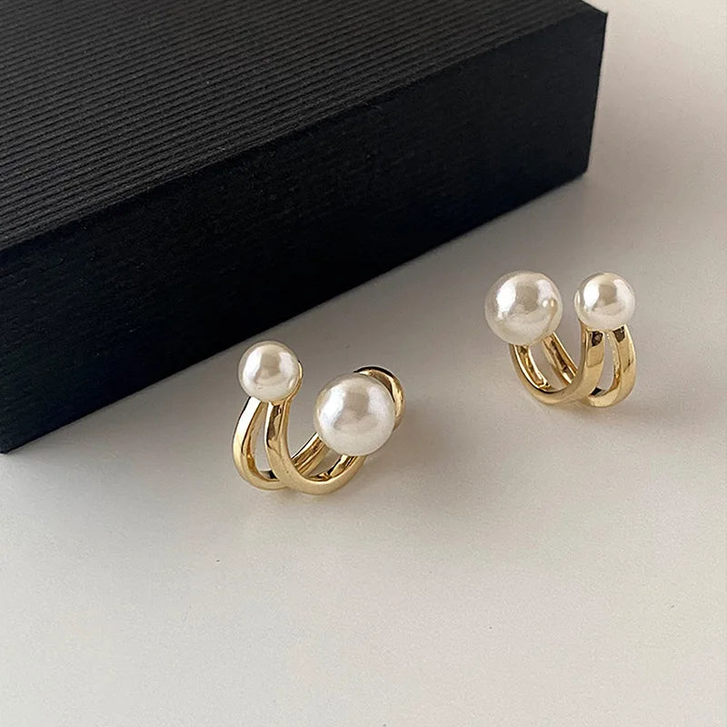 Classic Pearl Drop Earrings – Retro Elegance Reimagined