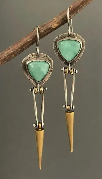 Angel Eye Tulip Petal Hoop Earrings – Gold & Rhinestone