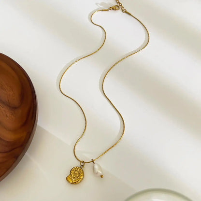 The Starfish & Shell Pendant Necklace – Trendy Stainless Steel Beach Jewelry